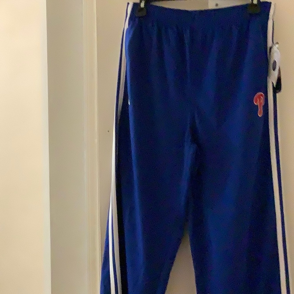 Phillies sweatpants